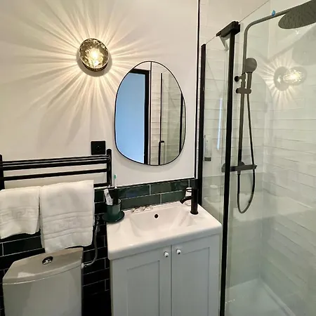 오텔 드 뷰 아트 호텔 2*