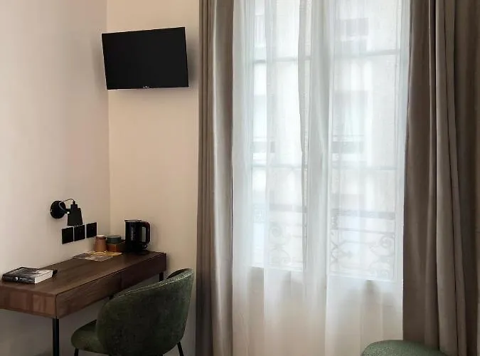 Des Beaux Arts Παρίσι