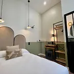 Hotell Des Beaux Arts 2*