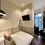 Des Beaux Arts Hotell