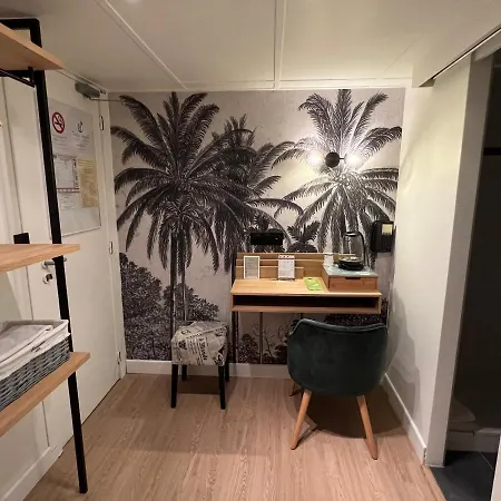 Des Beaux Arts Hotell