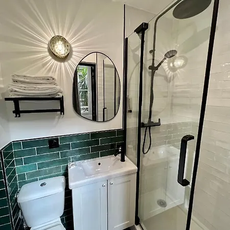 Des Beaux Arts Hotell