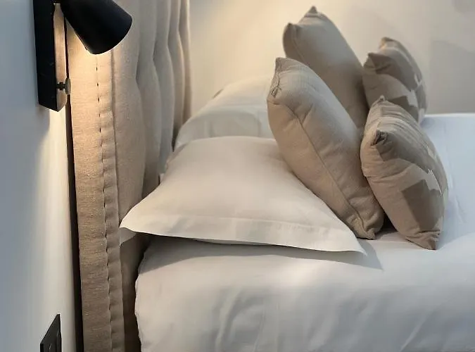 Des Beaux Arts Hotel